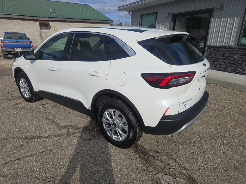 2023 Ford Escape Image 7