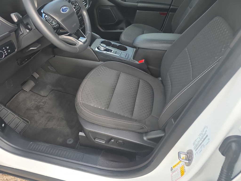 2023 Ford Escape Image 11
