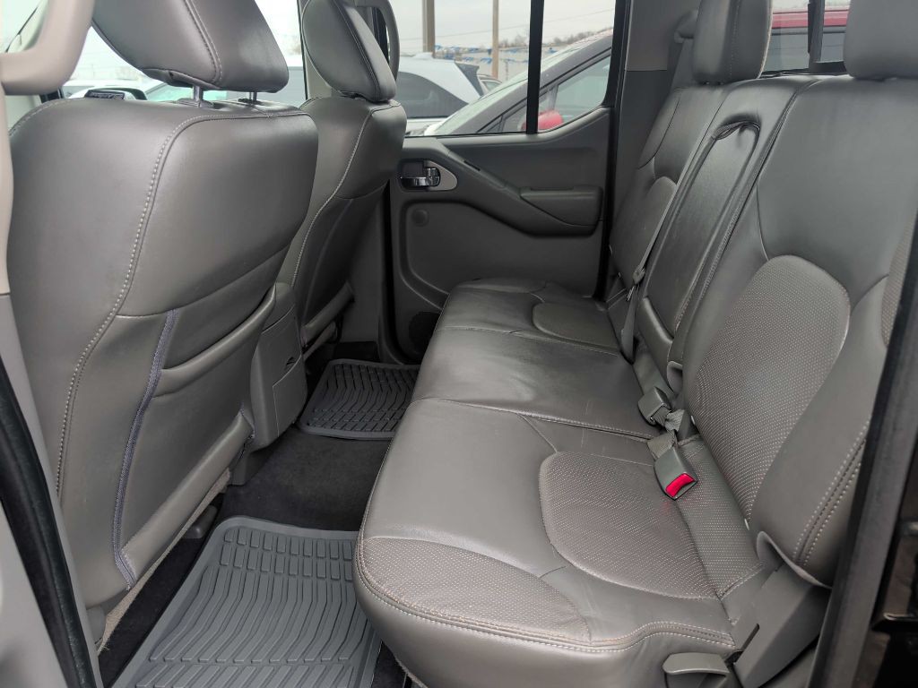 2019 Nissan Frontier Image 14