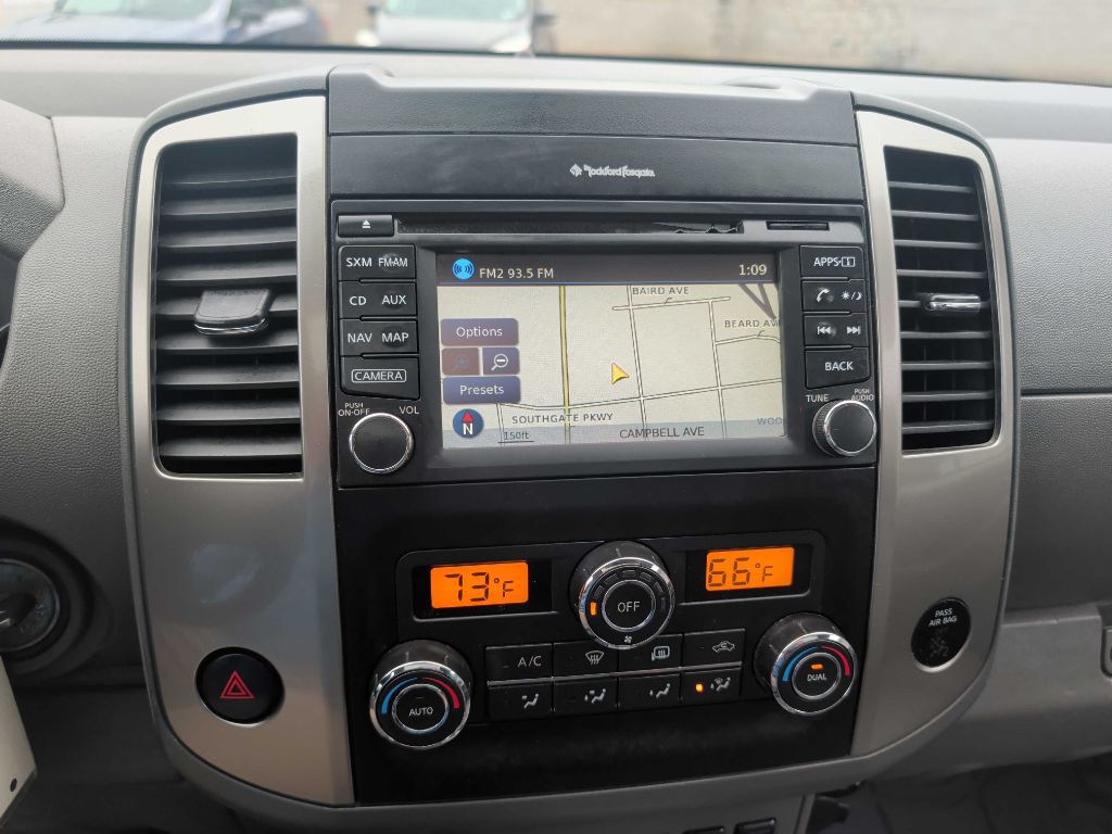 2019 Nissan Frontier Image 12