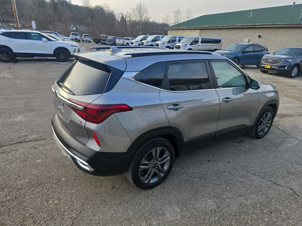 2021 Kia Seltos Image 3