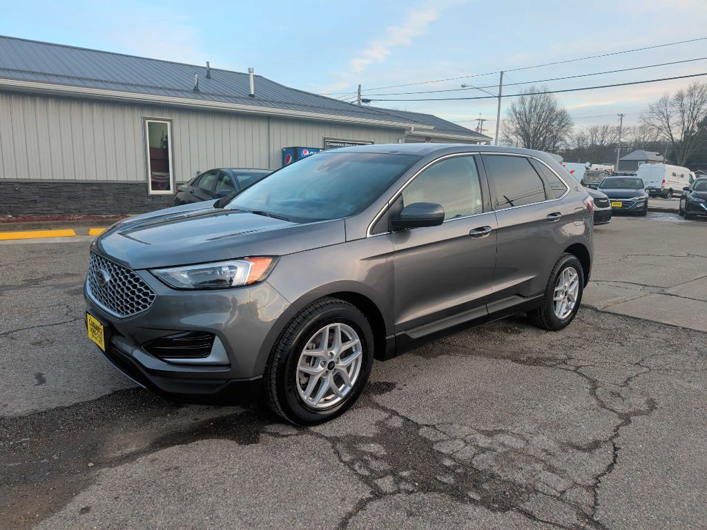 2024 Ford Edge Image 1