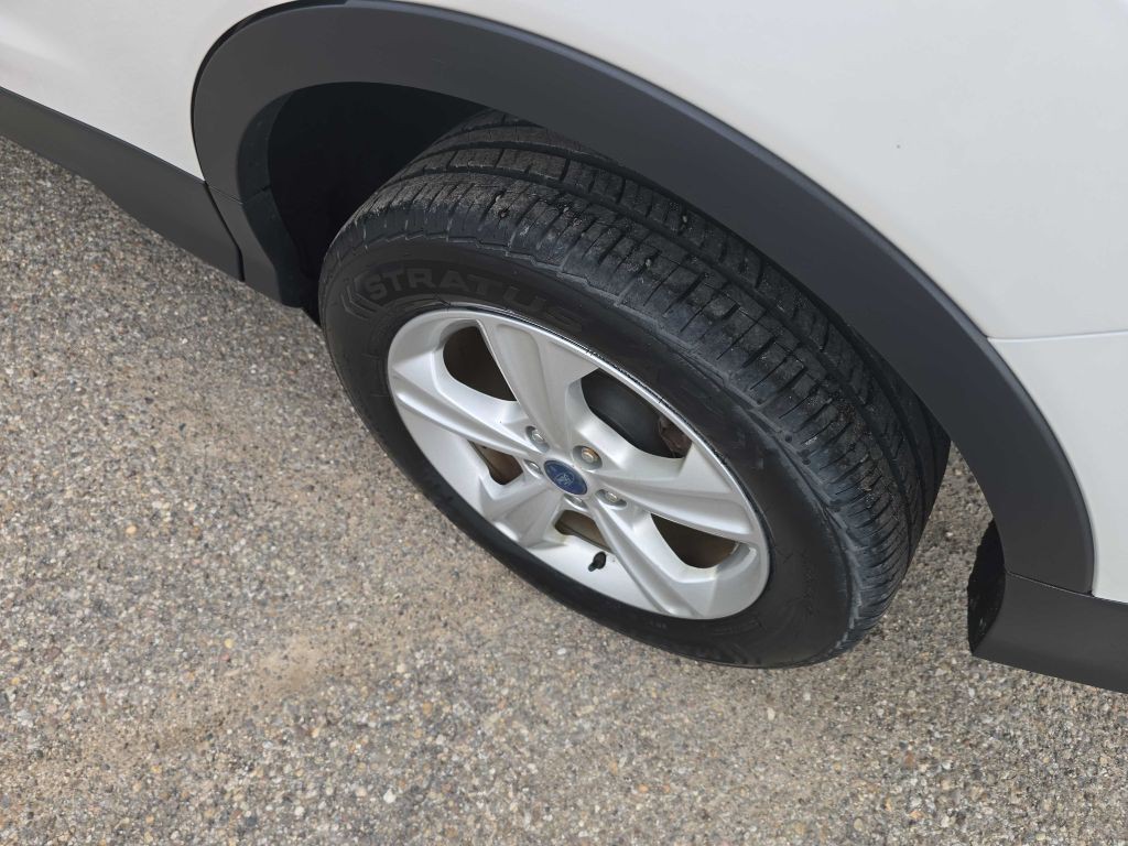 2013 Ford Escape Image 8