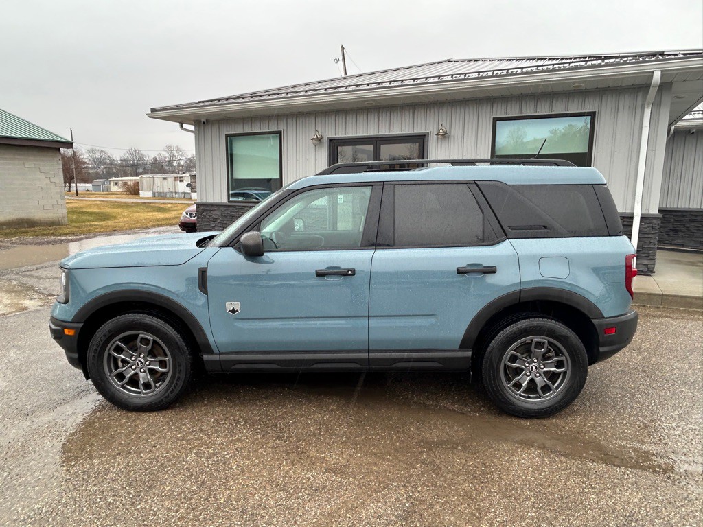 2021 Ford Bronco Image 3