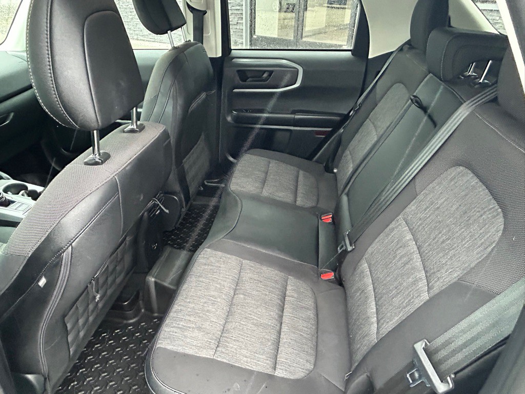 2021 Ford Bronco Image 9