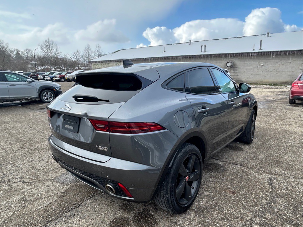 2020 Jaguar E-pace Image 6