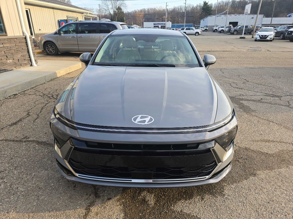 2025 Hyundai Sonata Image 7