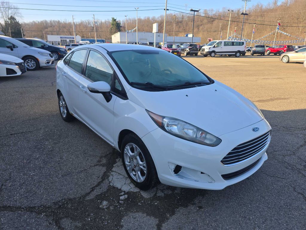 2014 Ford Fiesta Image 2