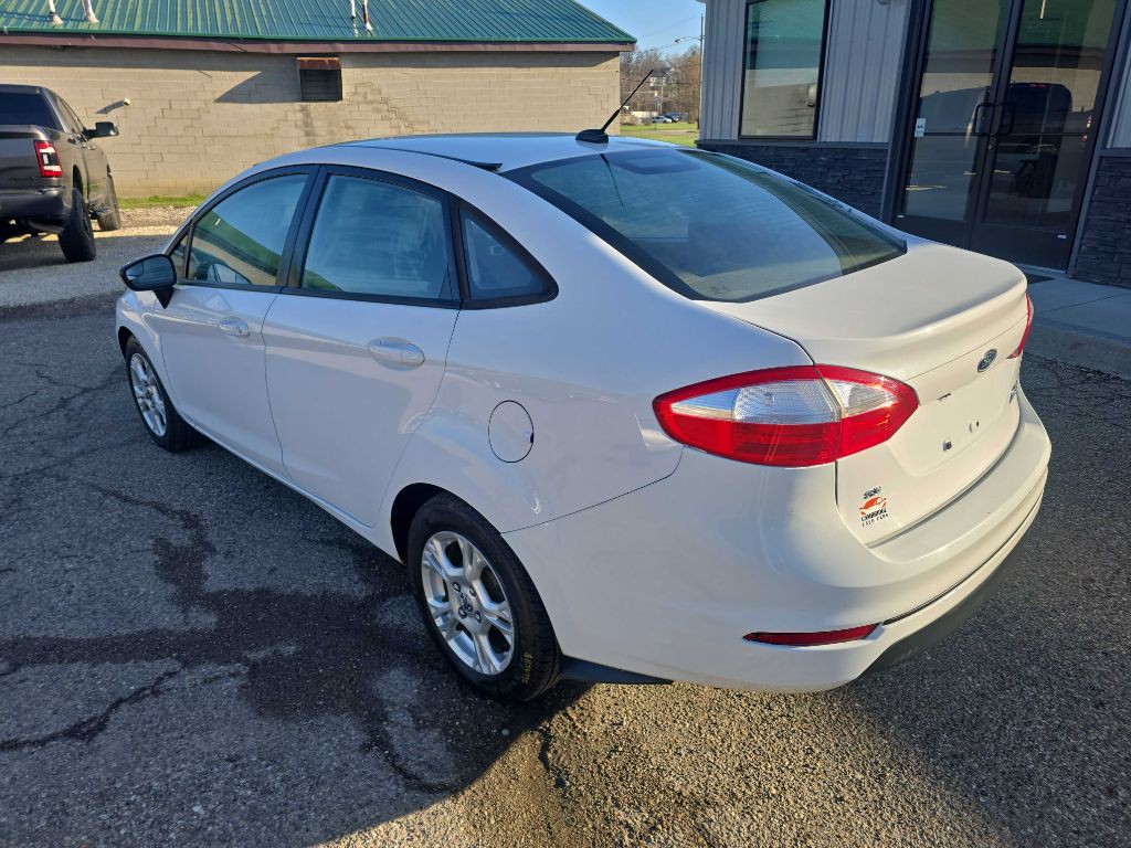 2014 Ford Fiesta Image 7