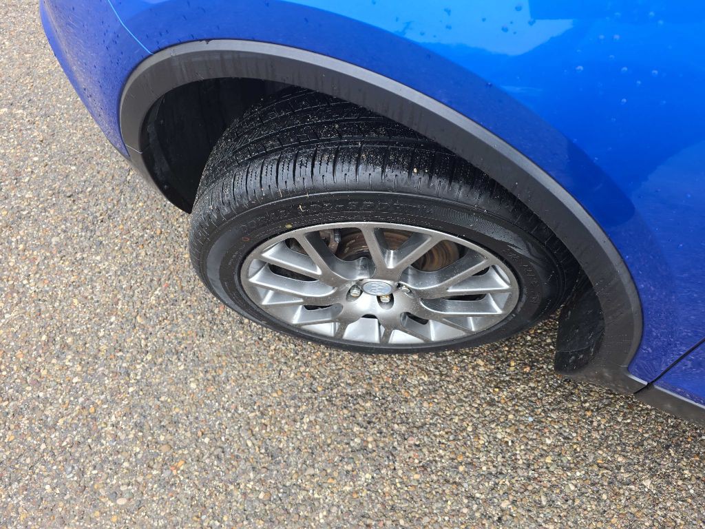 2017 Buick Enclave Image 9