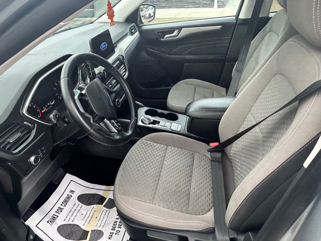 2021 Ford Escape Image 11