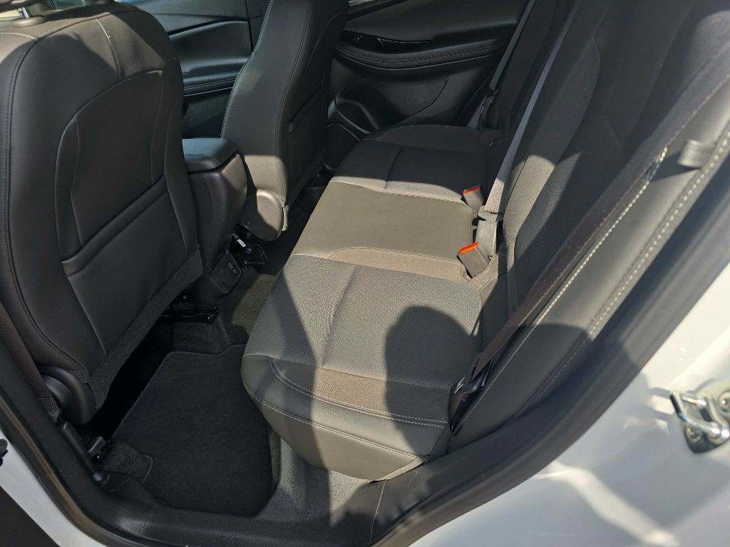 2025 Buick Enclave Image 9