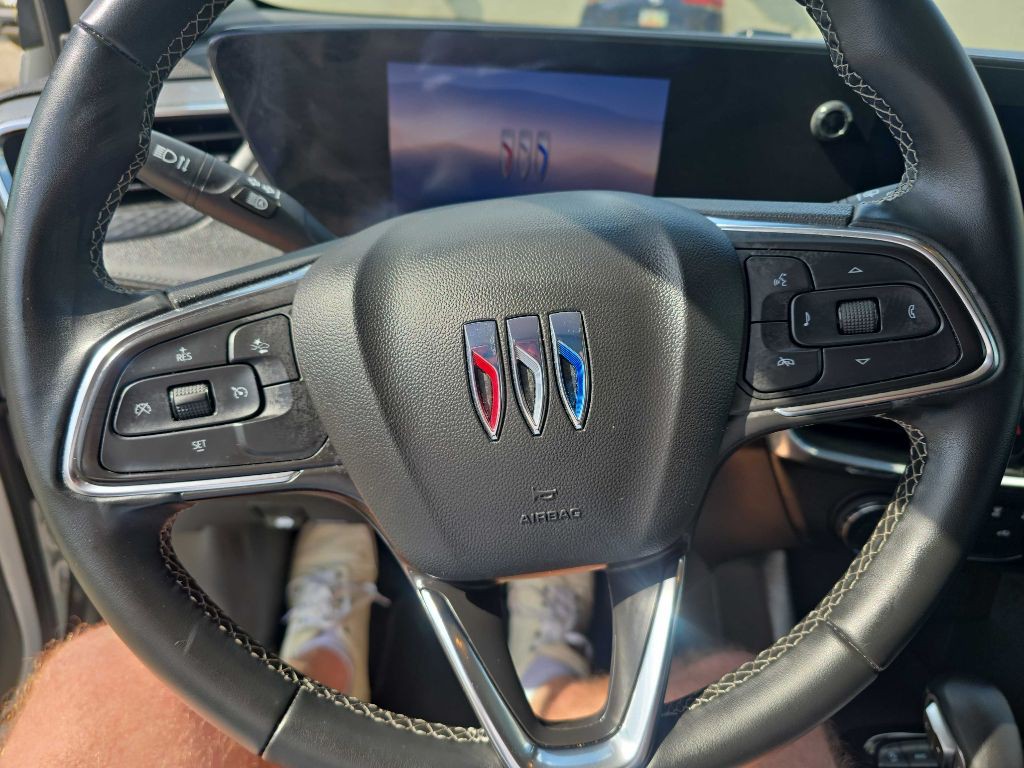 2025 Buick Enclave Image 13