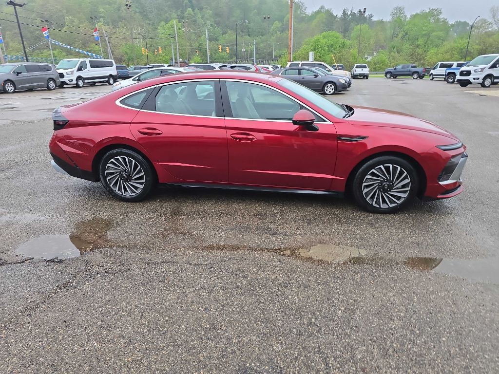 2025 Hyundai Sonata Image 4