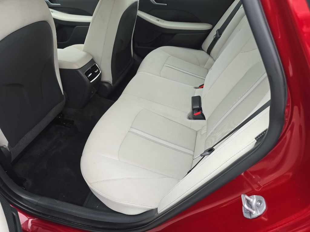 2025 Hyundai Sonata Image 7