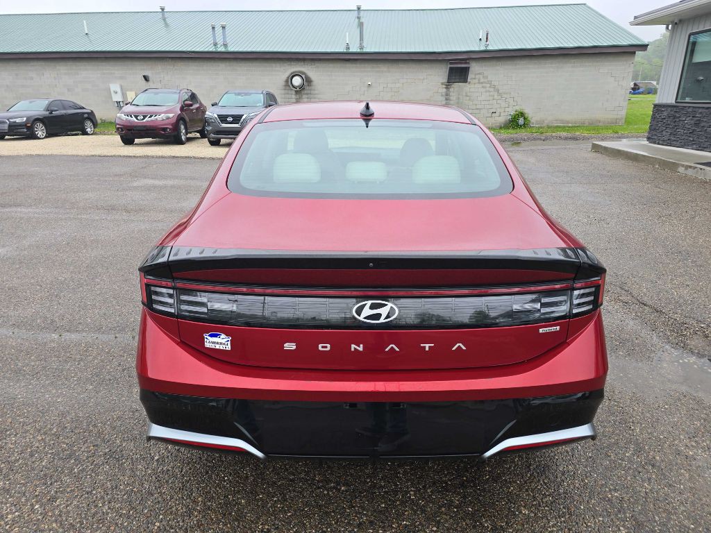 2025 Hyundai Sonata Image 8