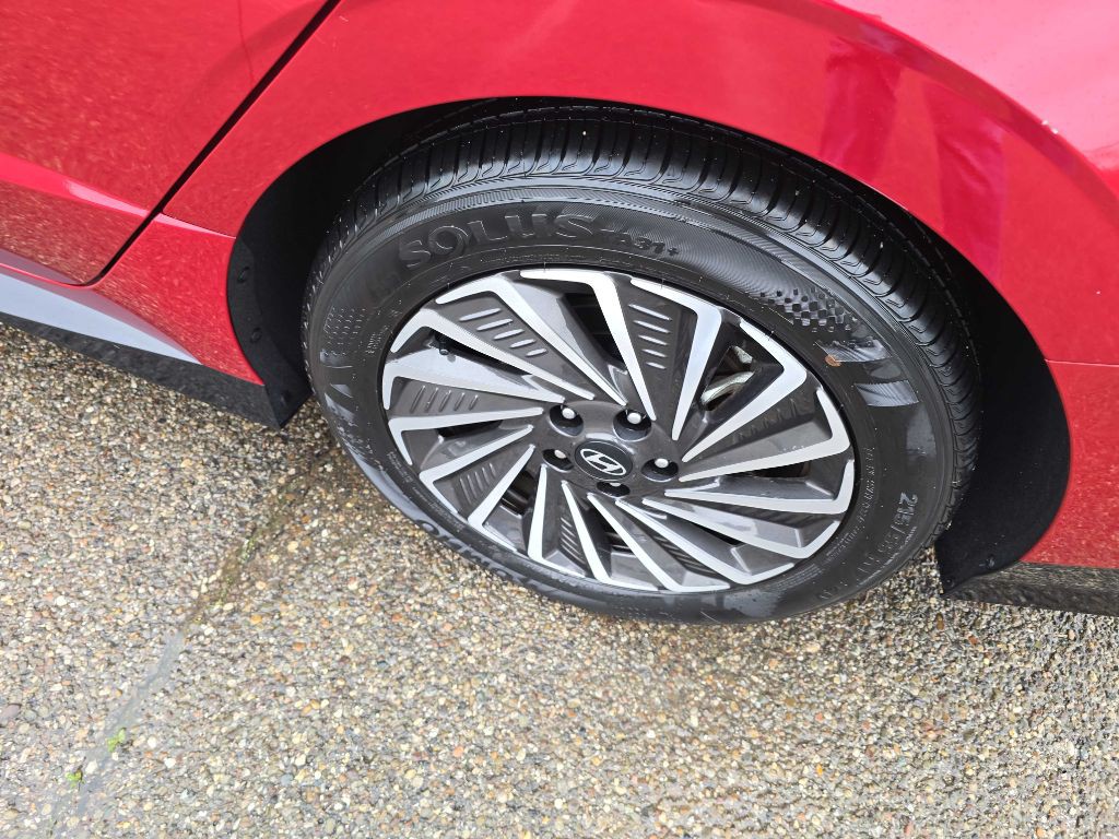 2025 Hyundai Sonata Image 9