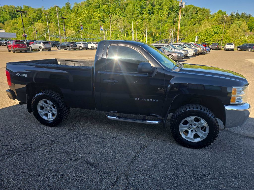 2013 Chevrolet Silverado 1500 Image 3
