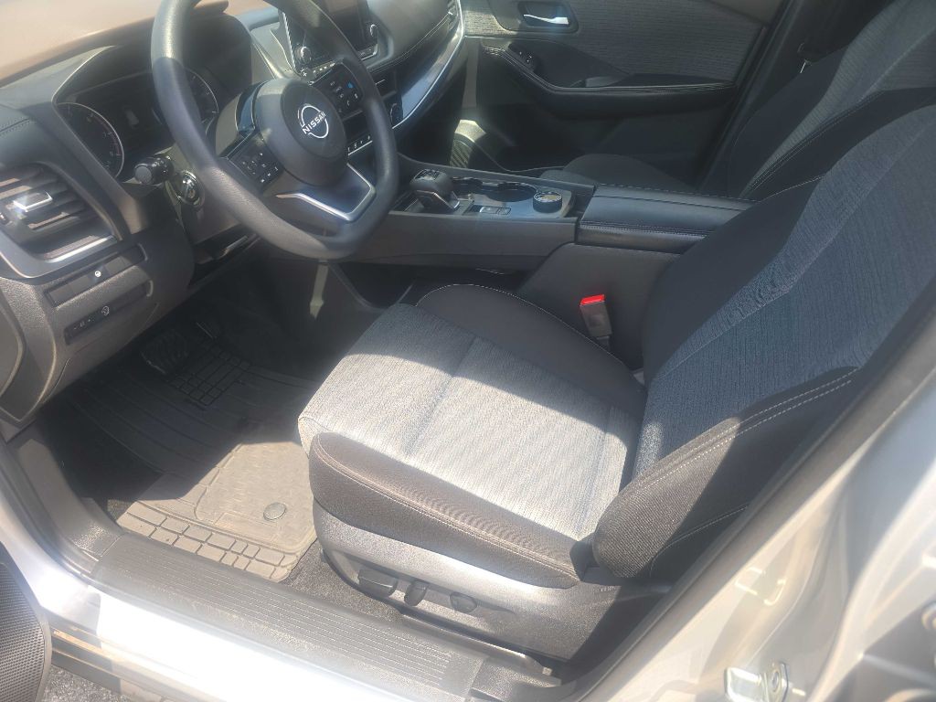 2023 Nissan Rogue Image 10