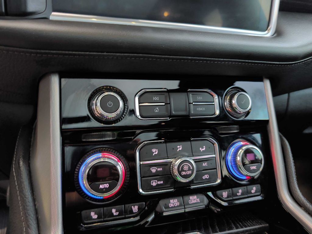 2021 GMC Yukon Image 13
