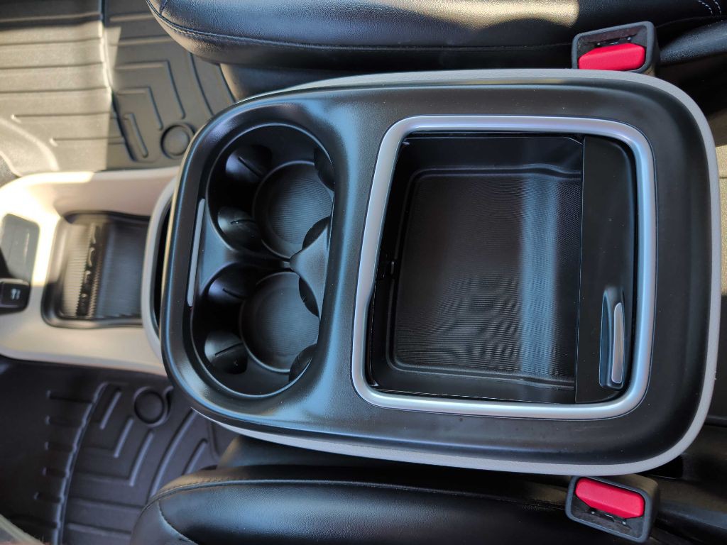 2024 Chrysler Pacifica Image 11