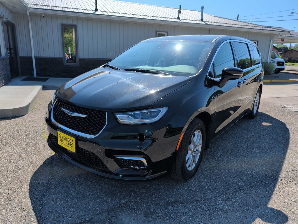 2024 Chrysler Pacifica Image 16