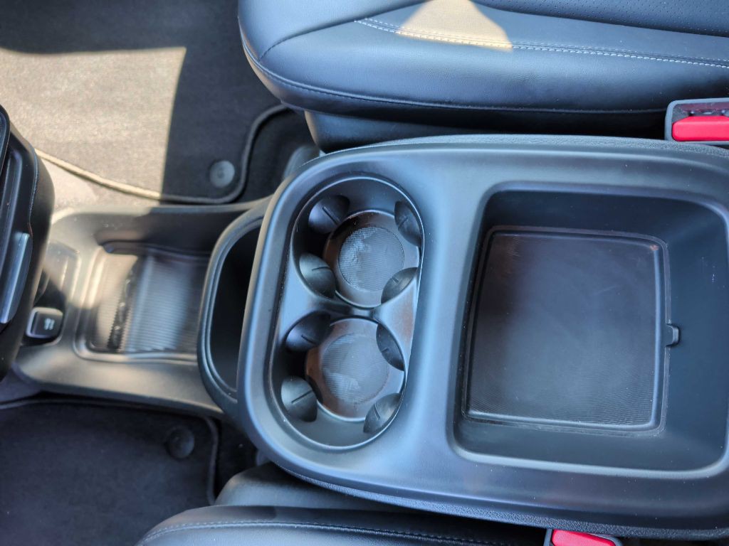 2024 Chrysler Pacifica Image 33