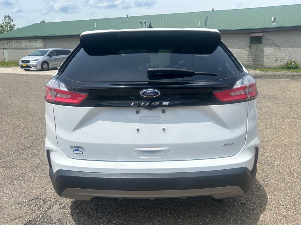 2024 Ford Edge Image 4