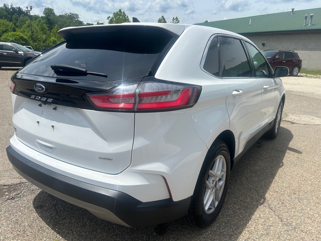 2024 Ford Edge Image 5