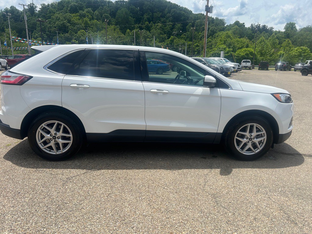 2024 Ford Edge Image 6