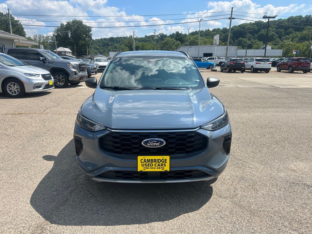 2023 Ford Escape Image 8