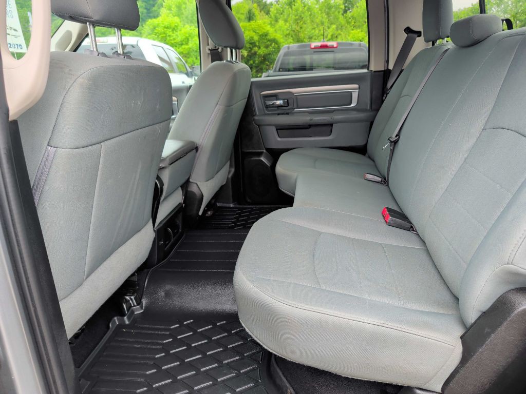 2020 RAM 1500 Image 11