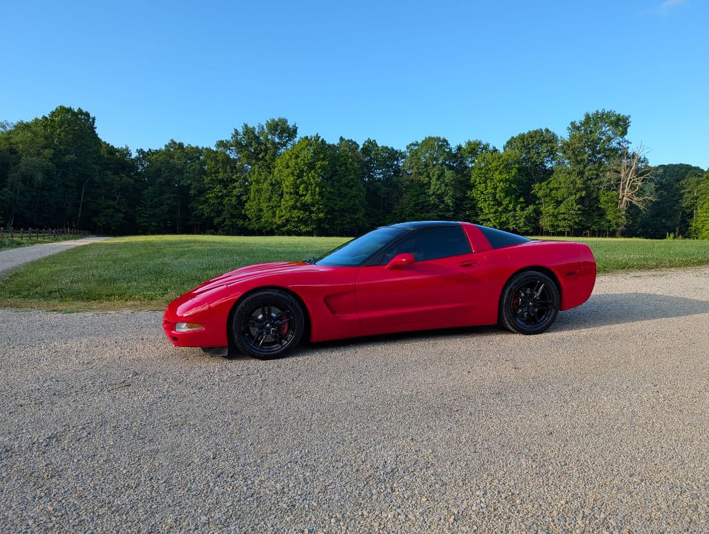 1997 Chevrolet Corvette Image 2