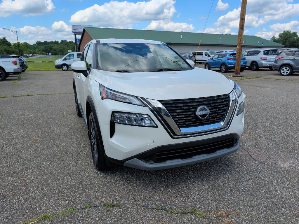 2023 Nissan Rogue Image 2
