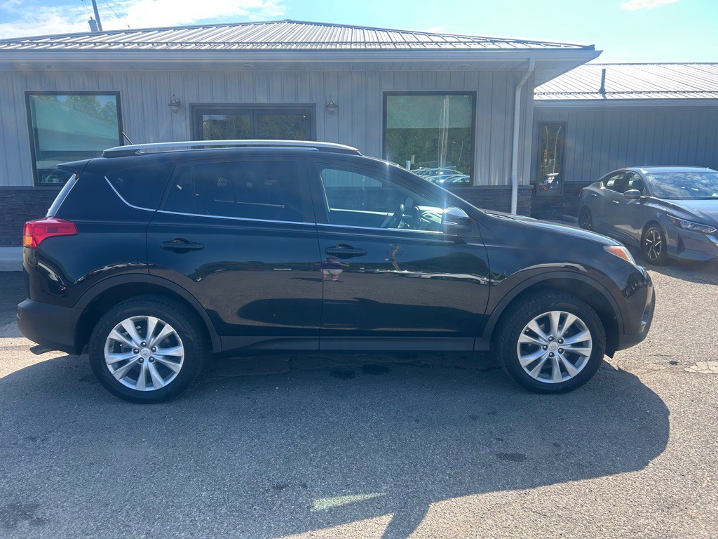 2015 Toyota Rav4 Image 6