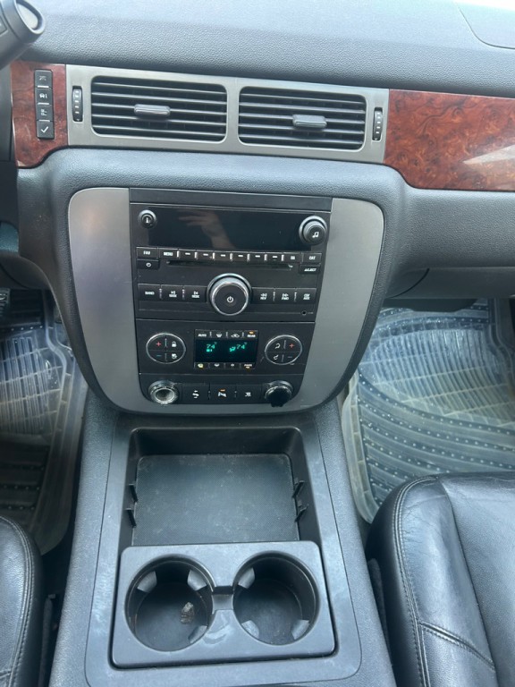 2011 GMC Yukon Image 11