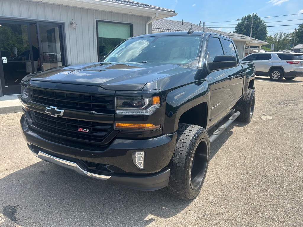 2018 Chevrolet Silverado 1500 Image 1