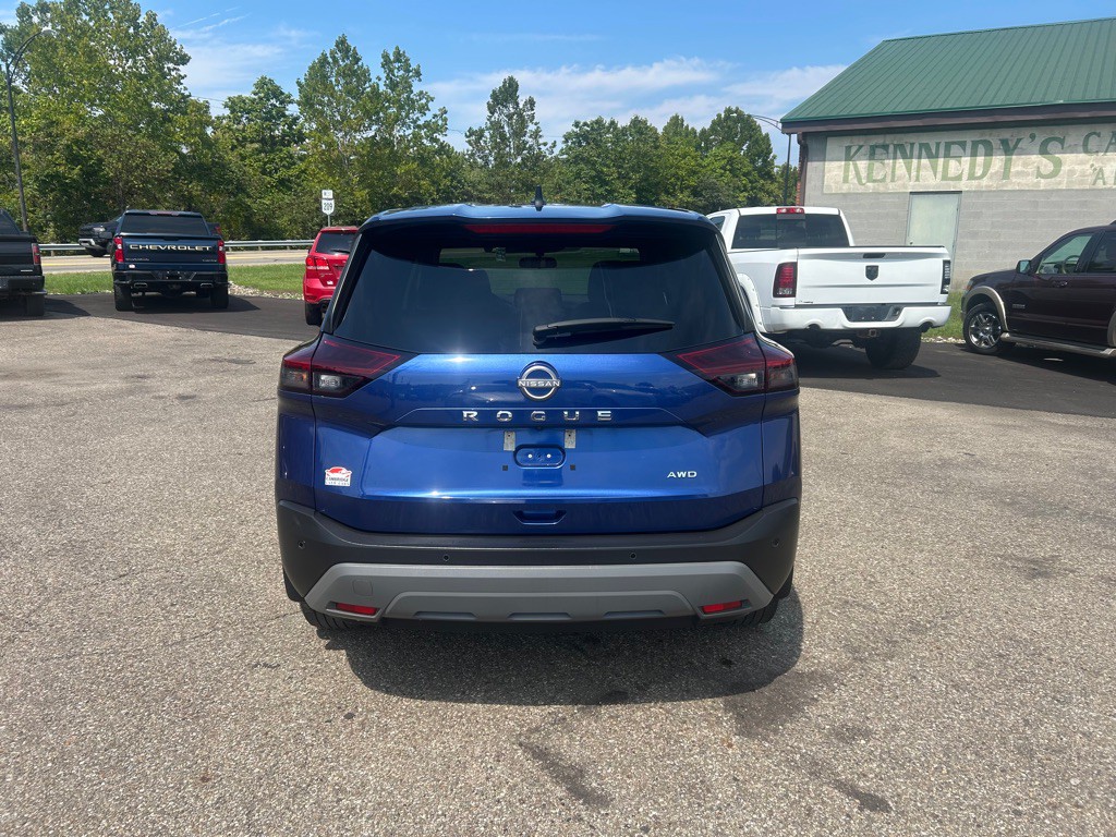 2023 Nissan Rogue Image 4