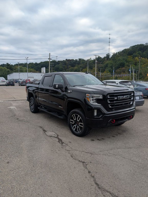 2020 GMC Sierra Image 2