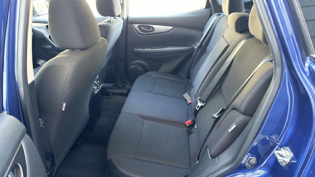2021 Nissan Rogue Image 8