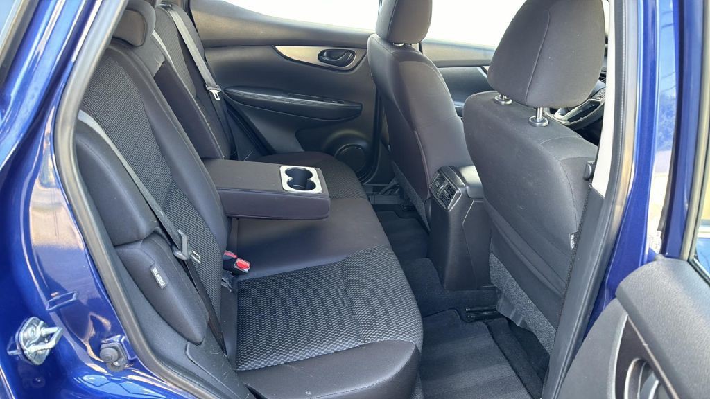 2021 Nissan Rogue Image 12