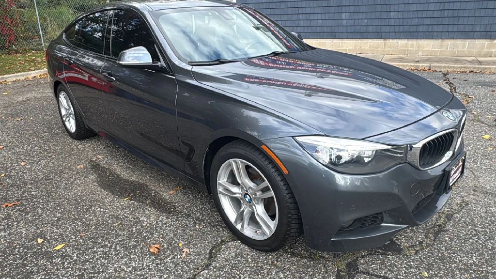 2016 BMW 3 Series Image 26