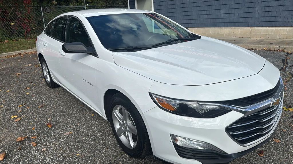 2020 Chevrolet Malibu Image 20
