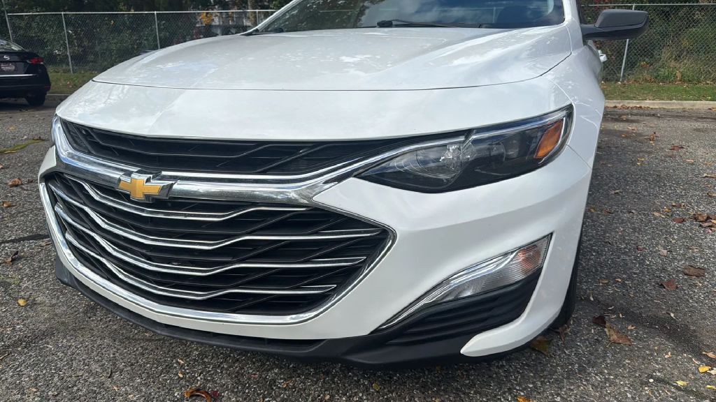 2020 Chevrolet Malibu Image 22