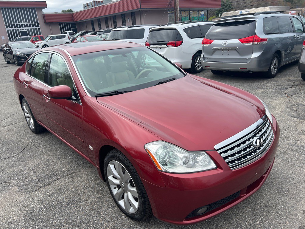 2007 INFINITI M35 Image 2