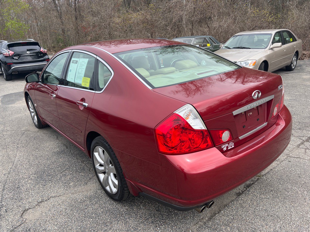 2007 INFINITI M35 Image 4