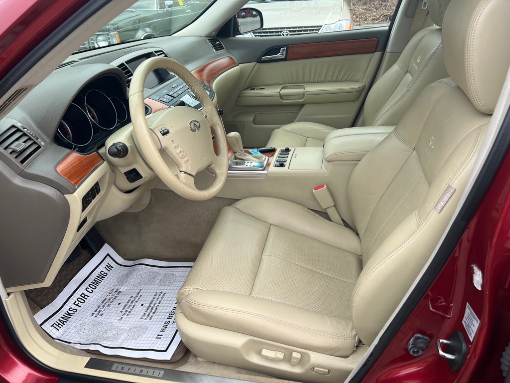 2007 INFINITI M35 Image 5