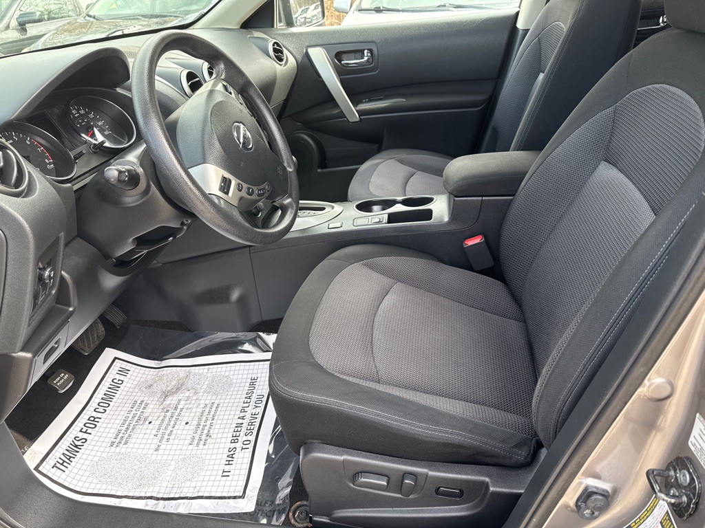 2012 Nissan Rogue Image 5