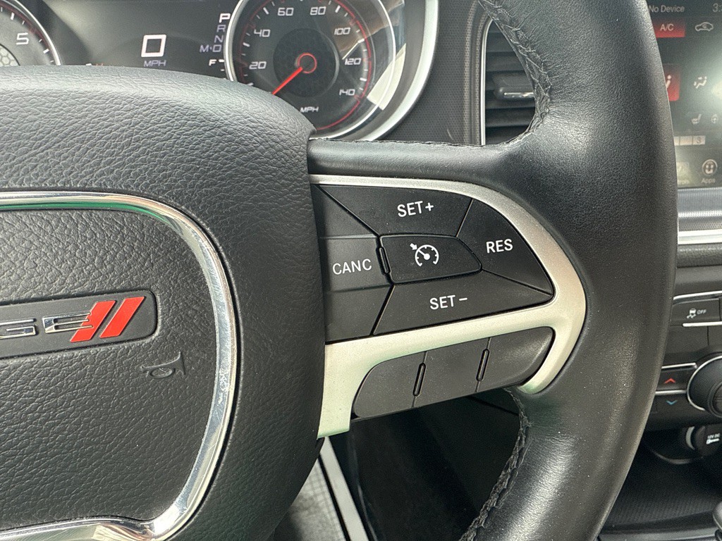 2015 Dodge Charger Image 9