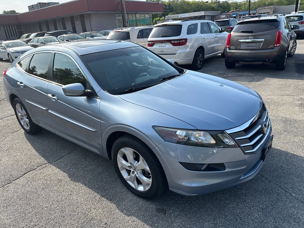 2010 Honda Crosstour Image 2